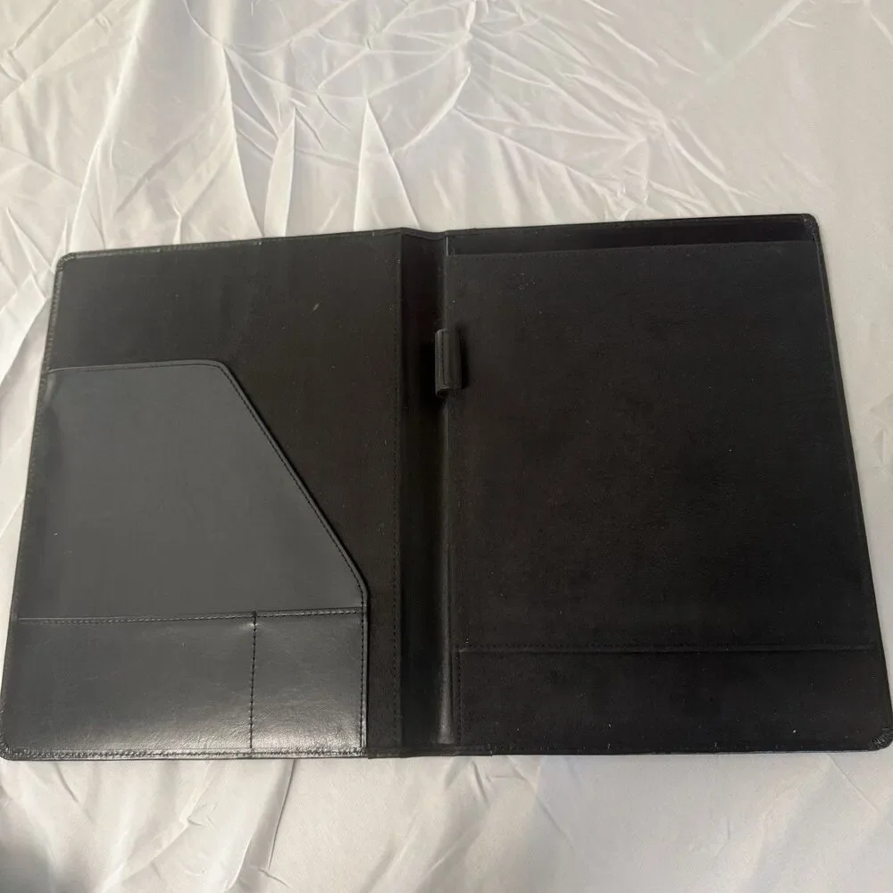Leeman Cowhide Slim Leather Business Portfolio Embossed Black